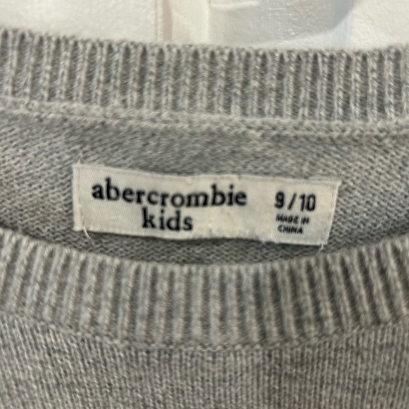 Abercrombie Kids Gray sequined Flamingo Sweater unique barbie pink verysoft 9/10 - Picture 3 of 6